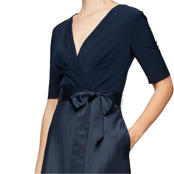 🦋 🆕 ALEX EVENINGS gown Dress with Jersey Bodice with Satin Skirt size 12 - Picture 3 of 15